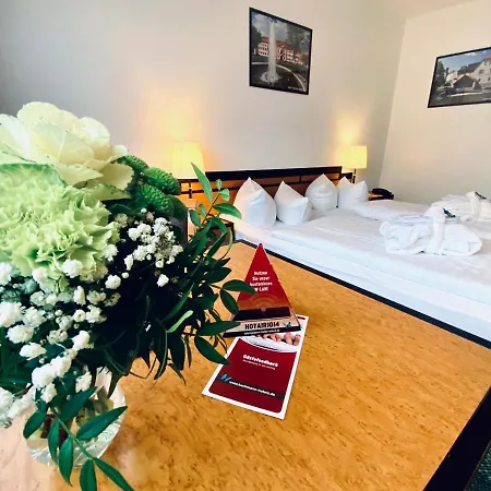 Airport Hotel Erfurt-3